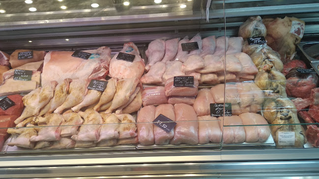 Месарница Младост - Гастрономия и хотелиерство