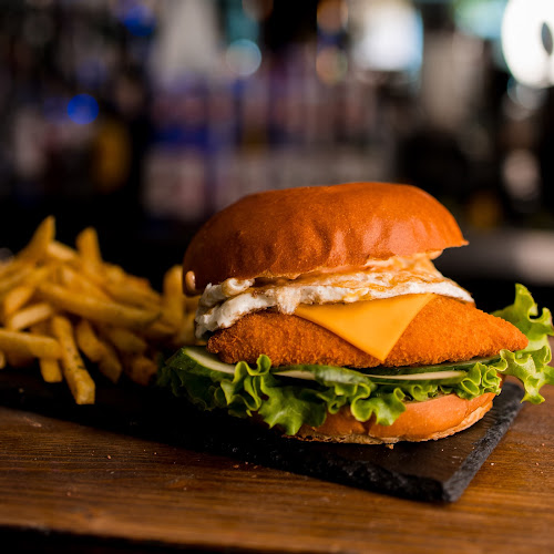 Opinii despre Flame's Bar în Варна - Гастрономия и хотелиерство