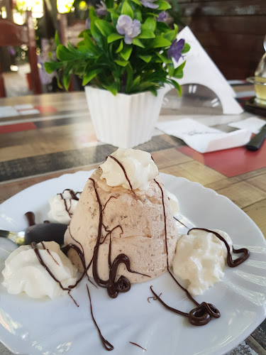 ул. „Урдовиза“ 20а, 8183 Китен