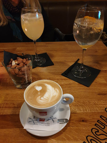 Comentarii opinii despre Витоша стрийт бар и динър