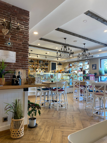 Oh-là-là Café - Гастрономия и хотелиерство