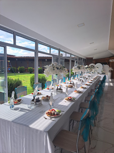 Comentarii opinii despre Ресторант "Фантазия"