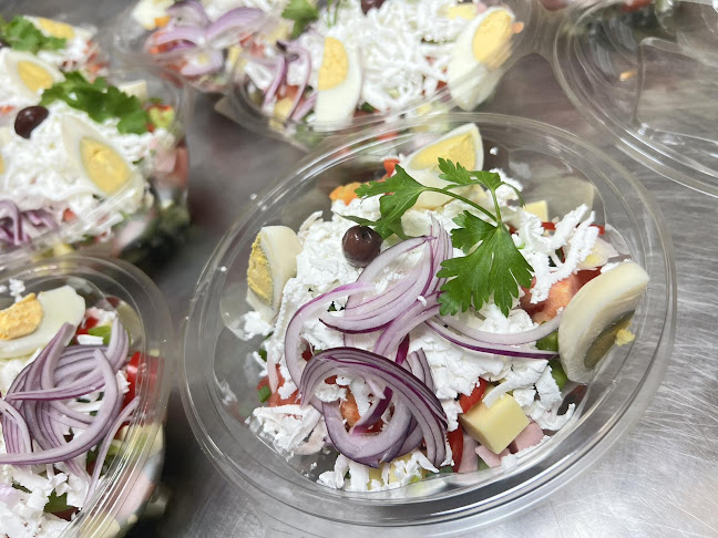 Opinii despre Домашна кухня "Кулинарните изкушения на Емии" în София - Гастрономия и хотелиерство