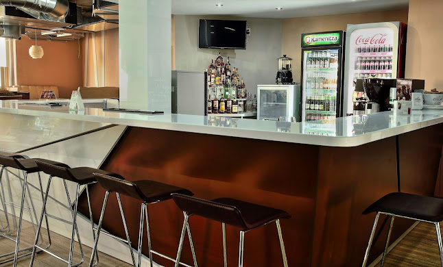 Плевен Център, ул. „Иван Вазов“ 10, 5800 Плевен