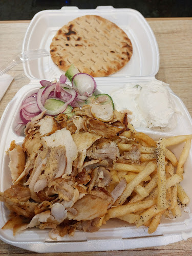 София център, ул. „6-ти септември“ 18a, 1000 София