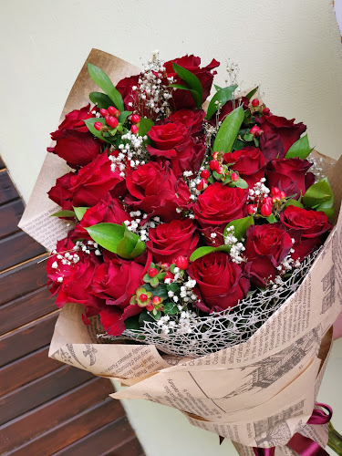 Цветарски магазин „Подари цвете“ - Долна баня