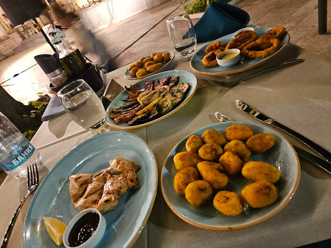 Морско казино - Гастрономия и хотелиерство