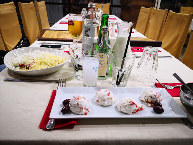 При Пачо - Гастрономия и хотелиерство