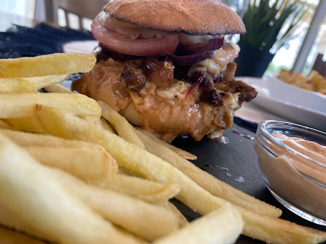 Opinii despre Restaurant And Cafe "Harvest coffee&food în Ямбол - Гастрономия и хотелиерство