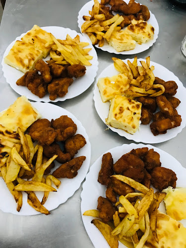 улица „Гюмюрджинска“ 13, 6800 Момчилград