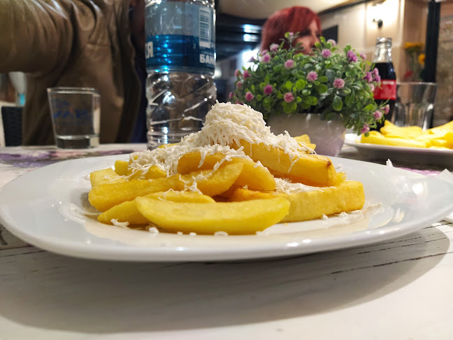 Бистро "Макси" - Гастрономия и хотелиерство