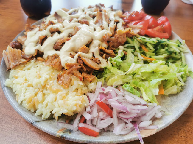 Opinii despre Дюнер" Point" în Кърджали - Гастрономия и хотелиерство