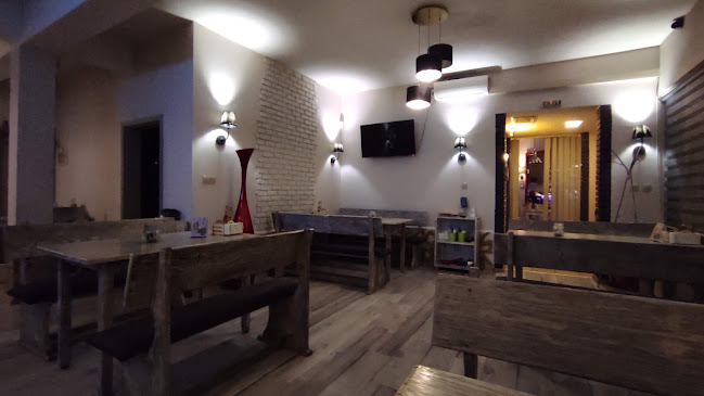 Двете халби - Гастрономия и хотелиерство