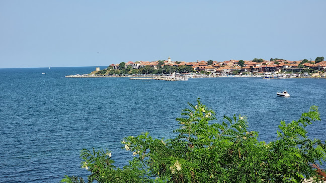 Ресторант ЛА ВЕРАНДА Несебър - Гастрономия и хотелиерство