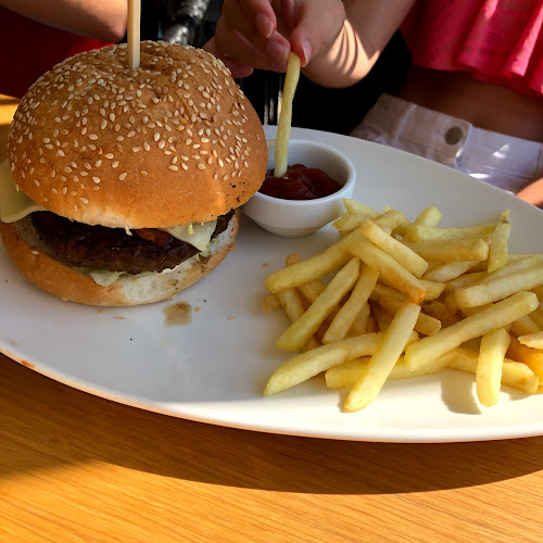 8256 Свети Влас