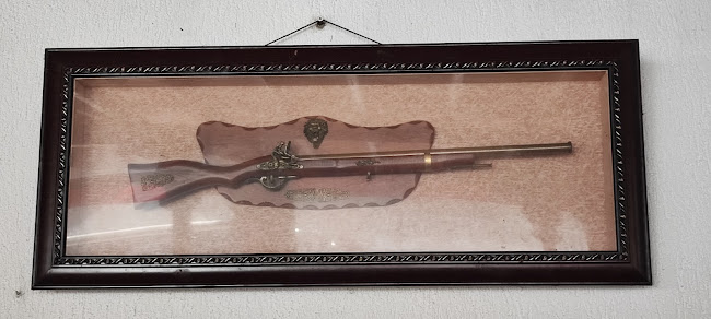 Заведение за бързо хранене Маринела - Гастрономия и хотелиерство