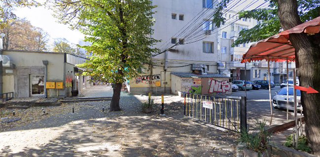 Opinii despre The Little Mozzarella - Pizza, Grill & Salad Bar | Вкусна Пица | Традиционна Италианска Паста | Скара | Свежи Салати în Добрич - Гастрономия и хотелиерство