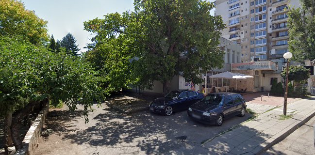 Кафе Сладкарница Изток