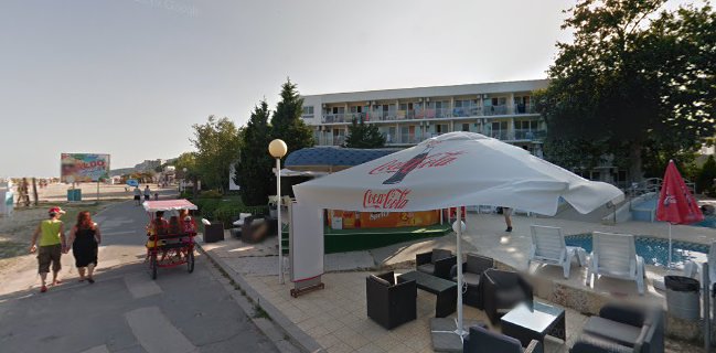 Pool and beach bar "Kaliopa"