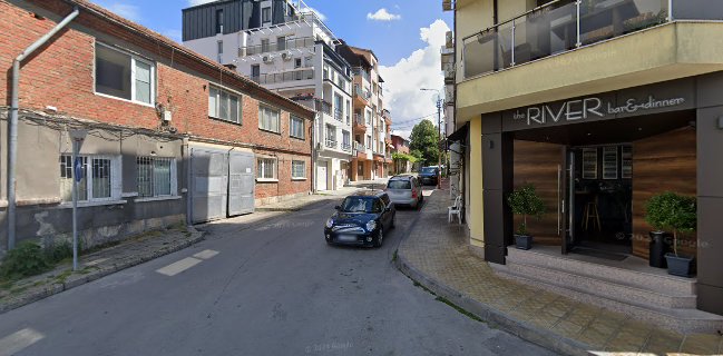 The River bar & dinner