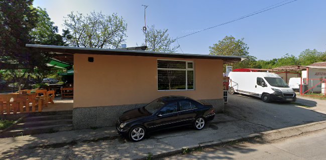 Снек Бар Леденика