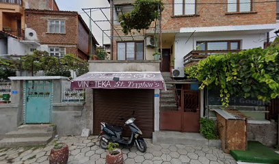 Titow’s Lounge and Restaurant