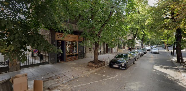 Чили Хилс Фудс ЕООД