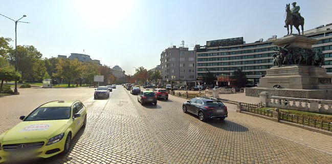 Майки-бащи (Мадър фадърс)