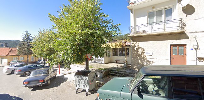 Кафе-сладкарница "Менар"